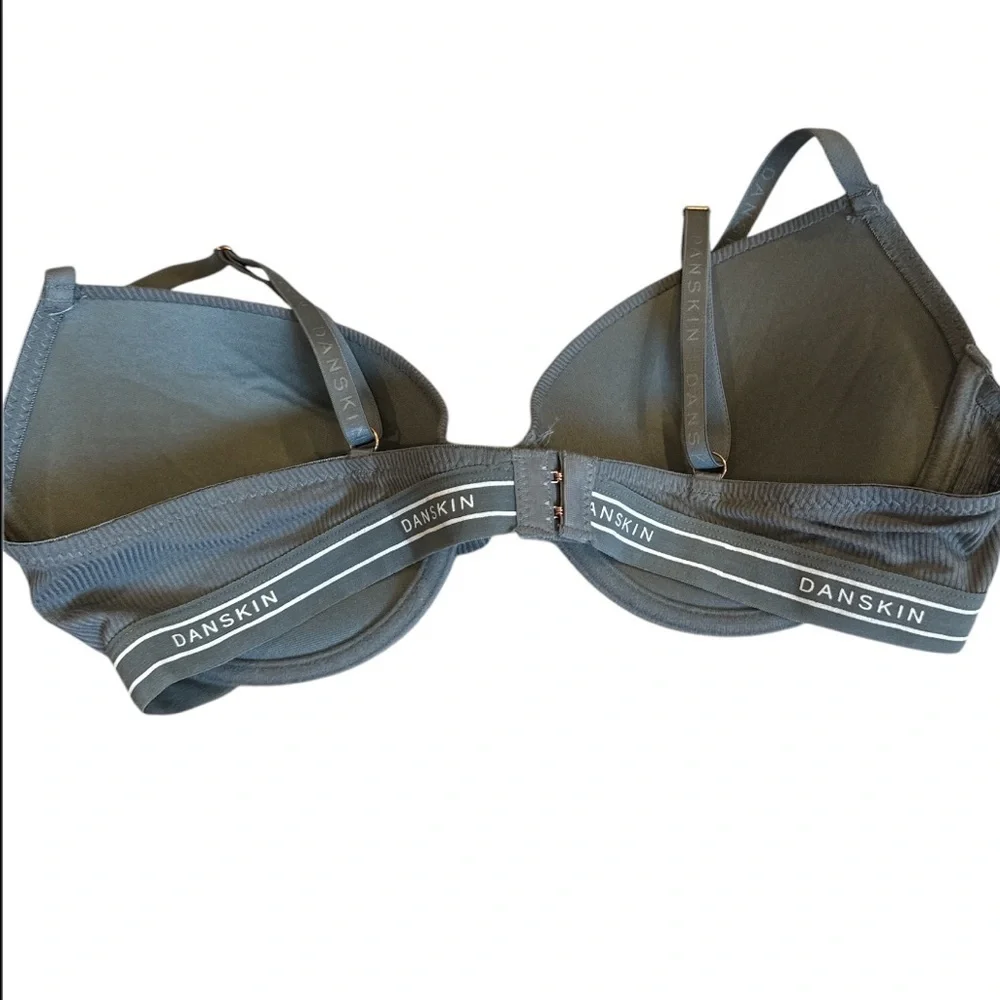 Danskin Soft Lift Gray Bra Size 38C